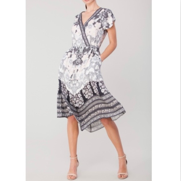 Hale Bob Dresses & Skirts - Hale Bob Marjolaine Handkerchief Hem Dress